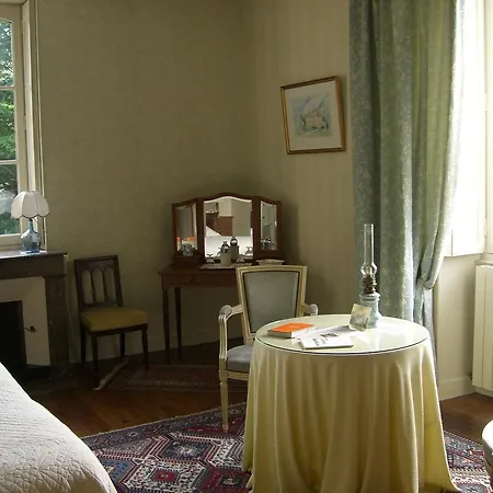 Chateau Des Salles 4*