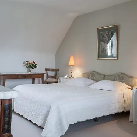 Chateau Des Salles 4* Saint-Fort-sur-Gironde