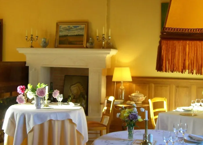 Chateau Des Salles Pensión 4*