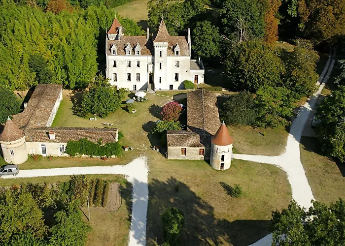 Pensión Chateau Des Salles