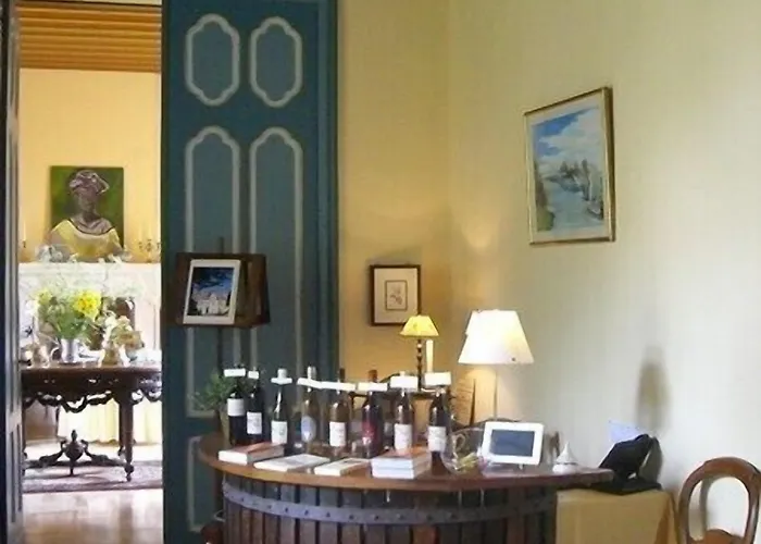 Pensión Chateau Des Salles 4*