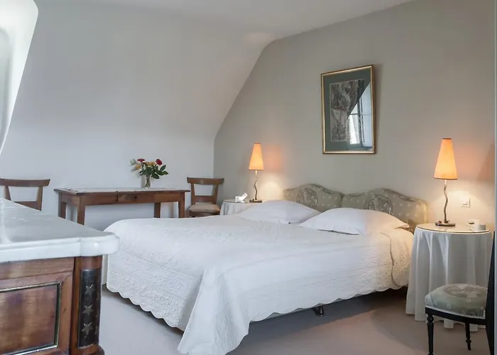 Chateau Des Salles 4* Saint-Fort-sur-Gironde