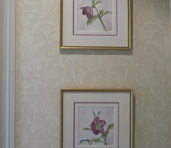 Pensión Chateau Des Salles