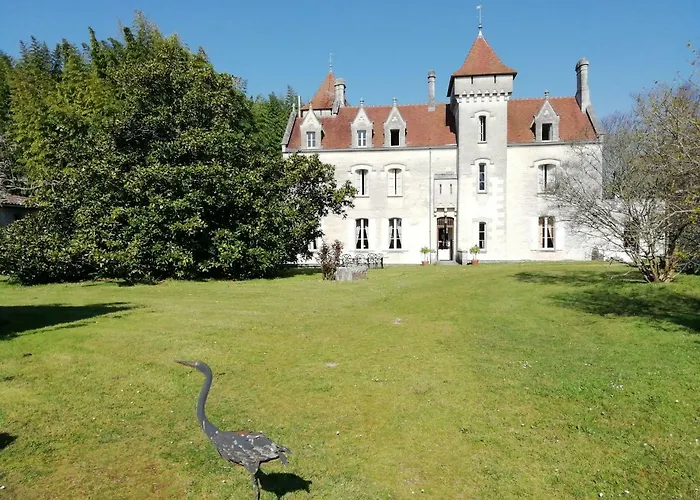 Chateau Des Salles Pensión 4*