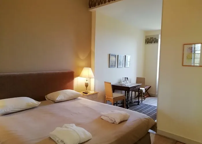 Chateau Des Salles 4* Saint-Fort-sur-Gironde